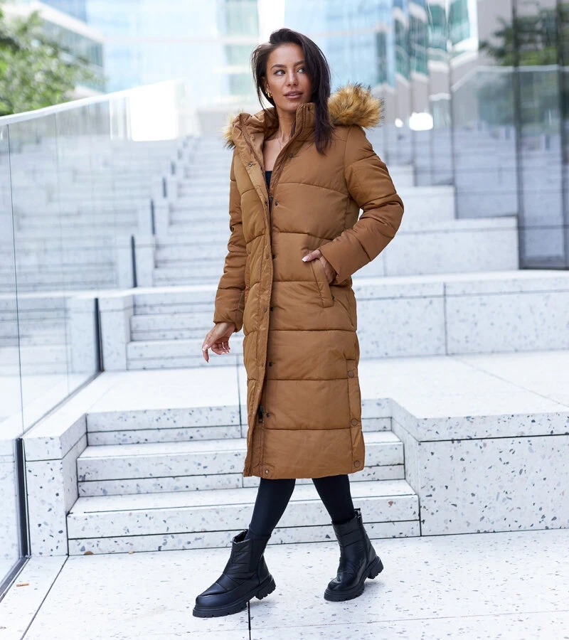 Brązowy płaszcz pikowany ocieplany Fortunato