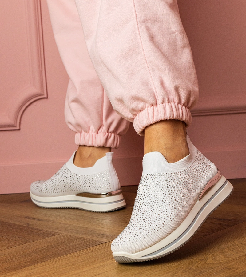 Białe damskie tenisówki na platformie z cyrkoniami Luizet