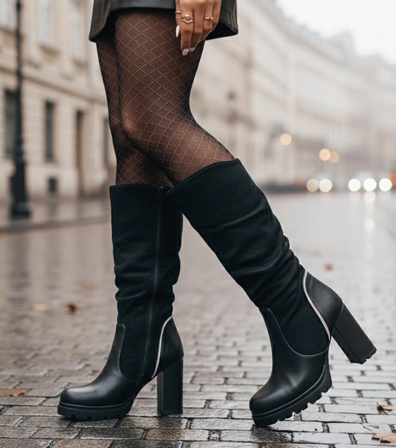 Czarne kozaki na słupku zdobione cyrkoniami Simreta