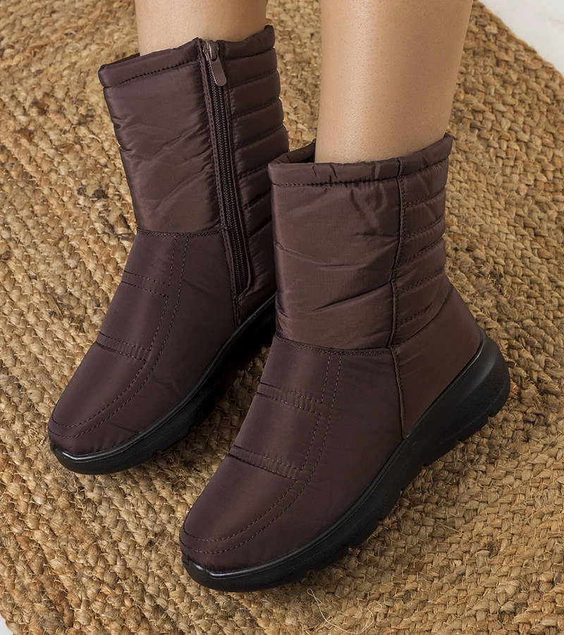 Brązowe śniegowce pikowane Alani