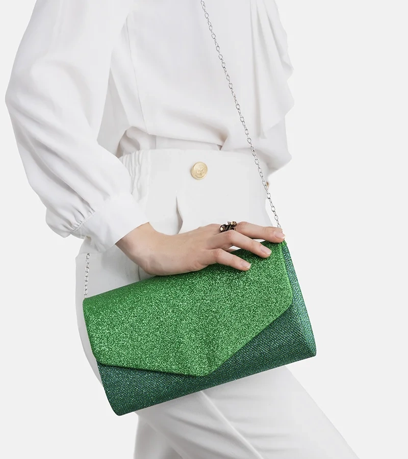 Zielona torebka kopertowa Sepi