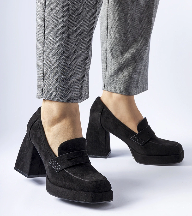 Czarne czółenka na wysokim słupku Solaine