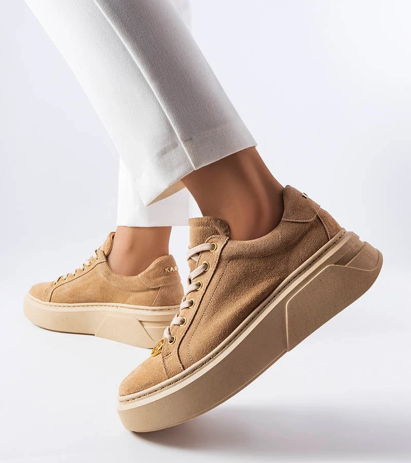 Beżowe zamszowe sneakersy Karino