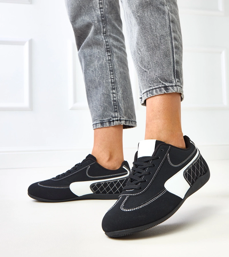 Czarne sneakersy z białym akcentem Manaar