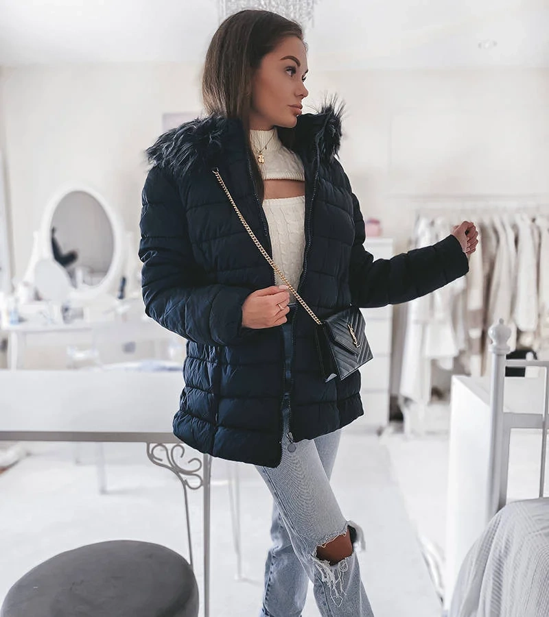 Czarna kurtka pikowana Koa