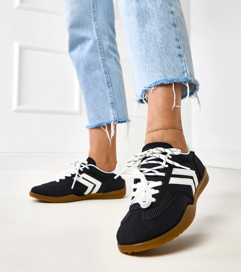 Czarne sneakersy trampki damskie sznurowane Malkan