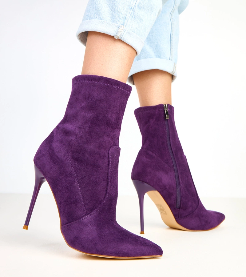 Ciemnofioletowe botki z zamszowym wykończeniem Nanila