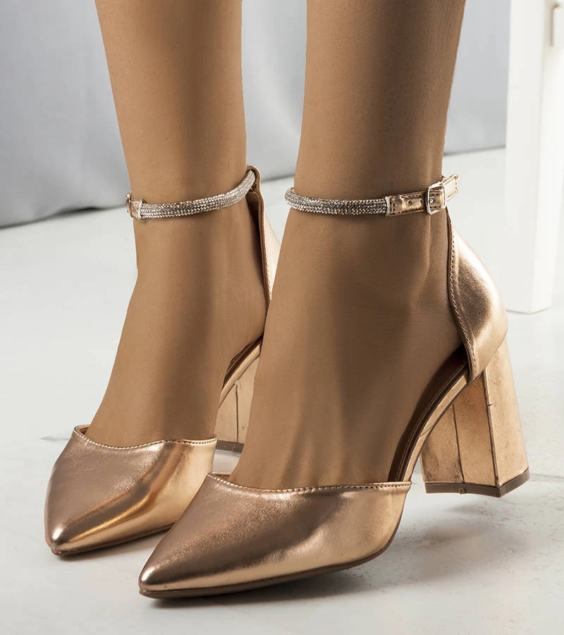 Szampańskie czółenka z cyrkoniami Leighton