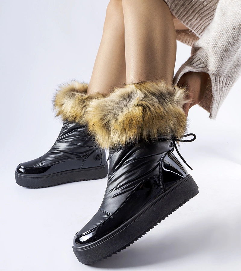 Czarne śniegowce z ozdobnym futerkiem Igne