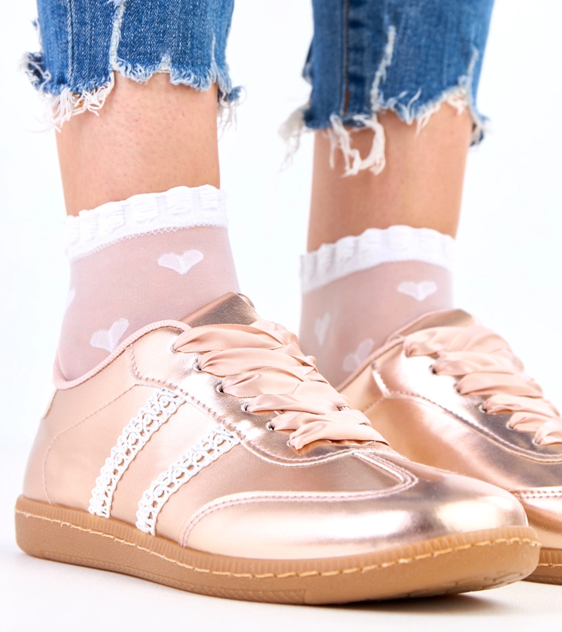 Szampańskie sneakersy damskie z satynowymi sznurówkami Madres