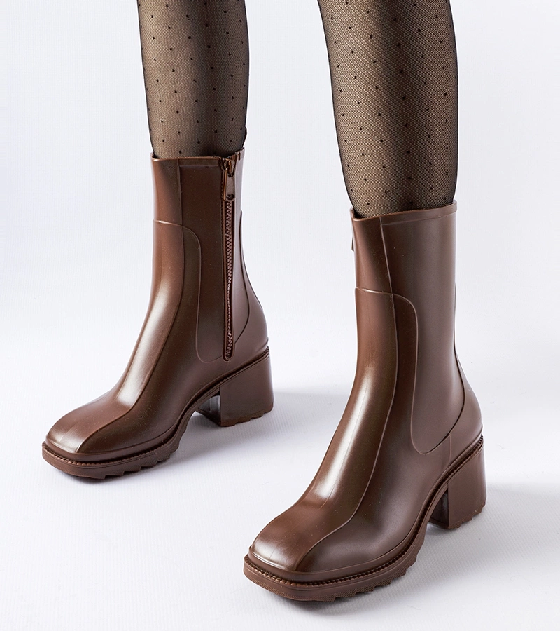 Brązowe zapinane kalosze na klocku Maggiore