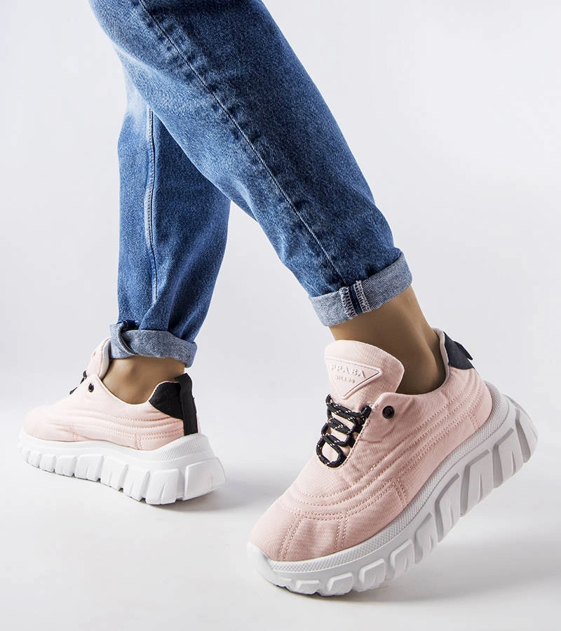 Różowe sneakersy Aisys