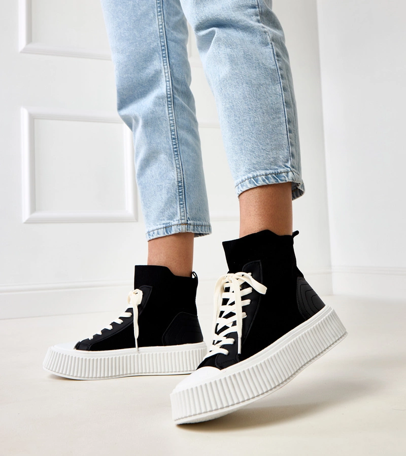 Czarne wsuwane skarpetkowe trampki na platformie Perkins