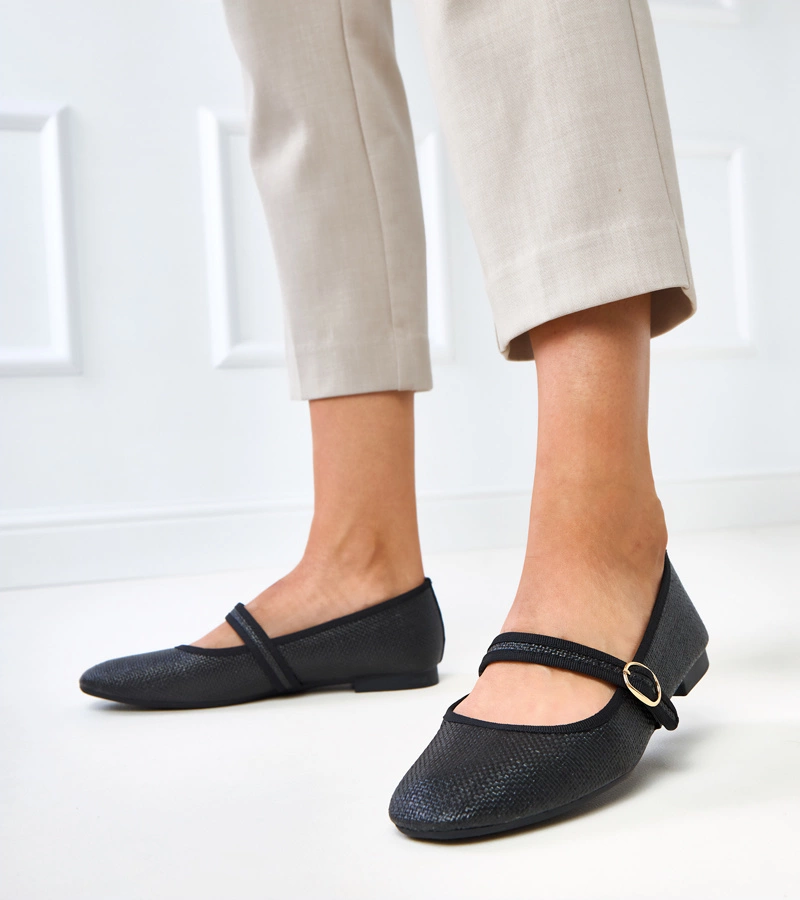 Czarne balerinki plecione ze sprzączką Nonana