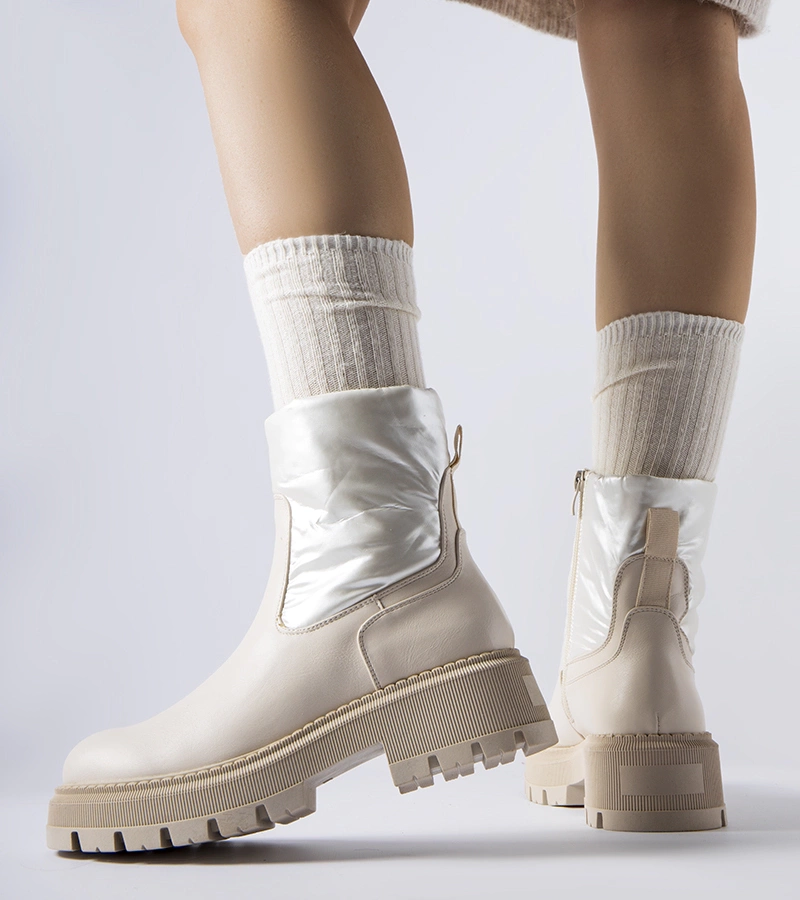 Beżowe botki z ozdobną cholewką Garrett