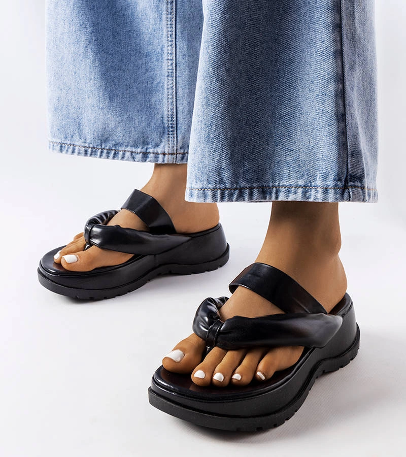 Czarne masywne japonki Lupi