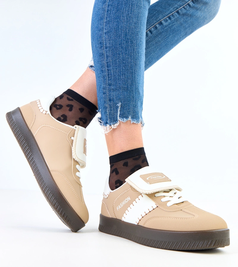 Brązowe sneakersy na platformie z przeszyciami Puente