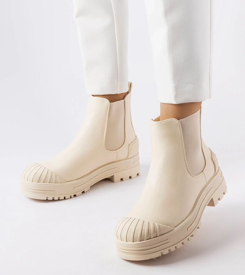 Beżowe workery z gumowymi wstawkami Lange