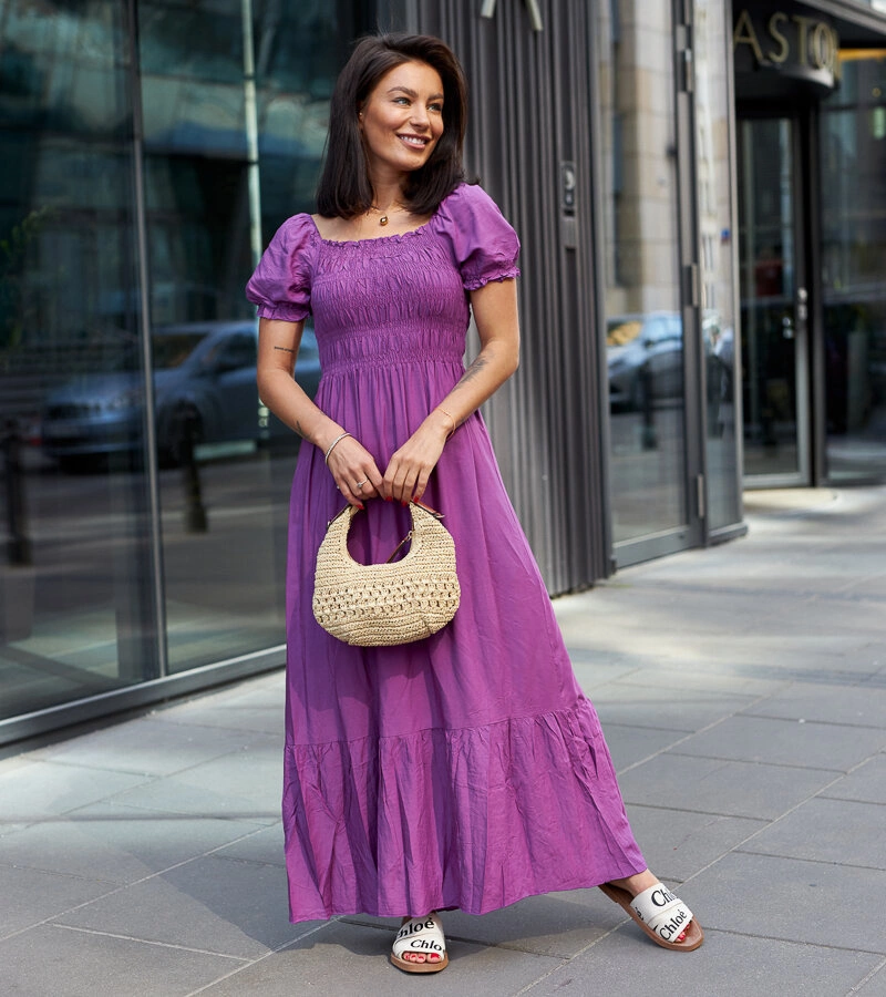 Fioletowa sukienka z marszczeniem maxi Demisa