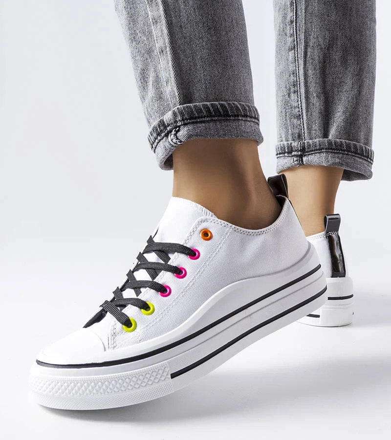 Białe trampki na platformie Bois