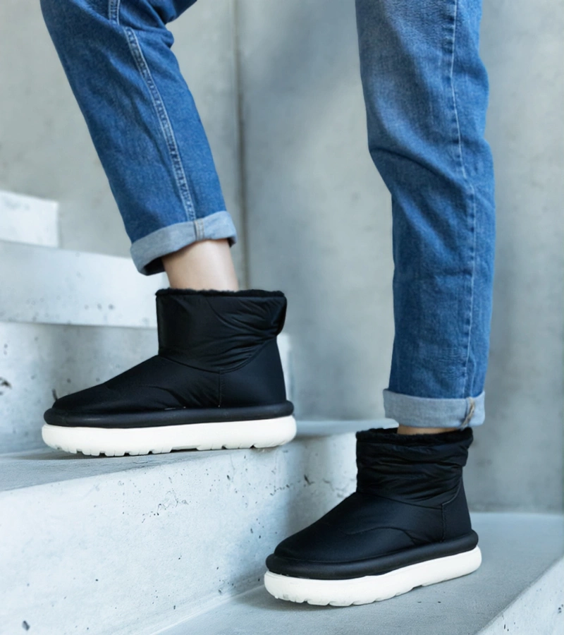 Czarne ciepłe śniegowce na platformie Cores