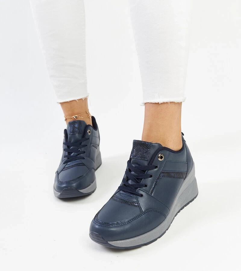 Granatowe sneakersy na koturnie Cristel