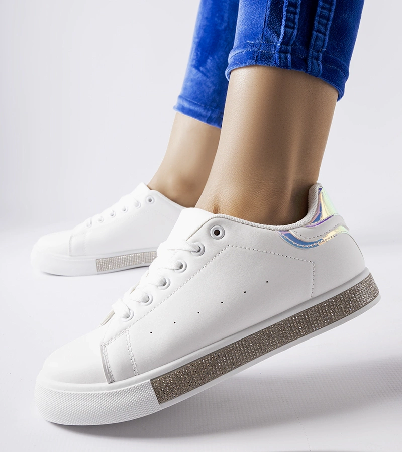 Białe klasyczne sneakersy z cyrkoniami Dina