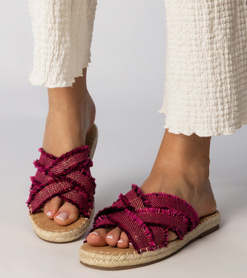 Różowe klapki espadryle Berunda