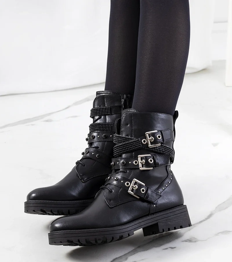 Czarne botki Veritas