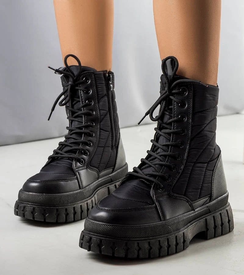 Czarne ocieplane śniegowce Arinna