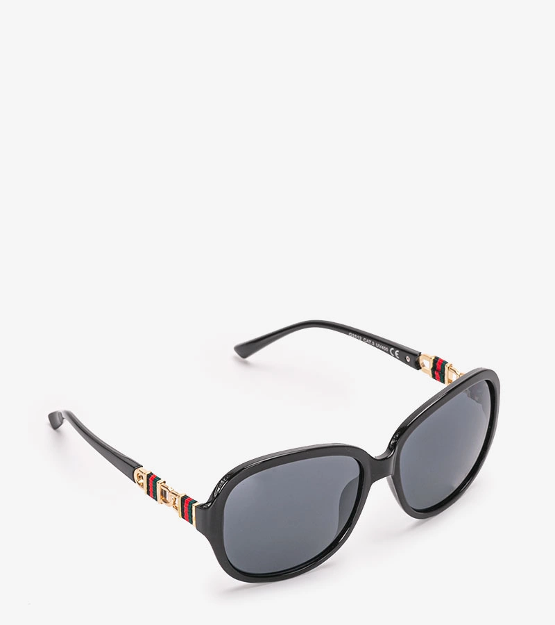 Czarne okulary przeciwsłoneczne Metz