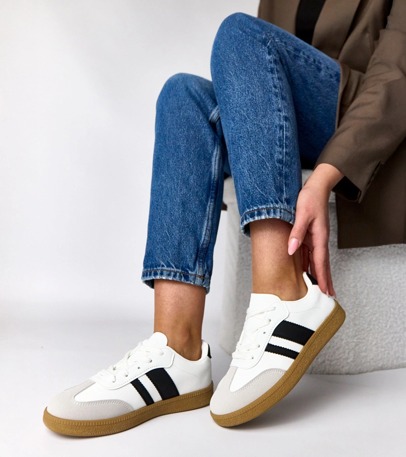 Białe sneakersy casualowe na platformie Thérèse