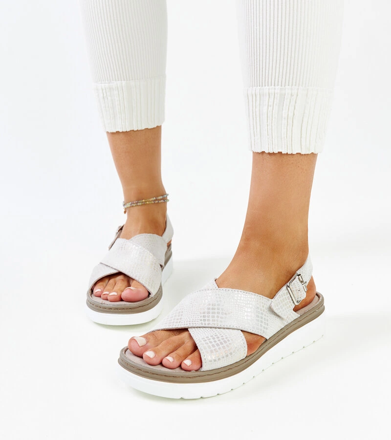 Srebrne skórzane sandały na platformie Ithar