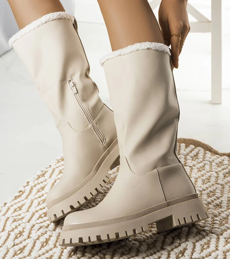 Beżowe kozaki ocieplane Kangas