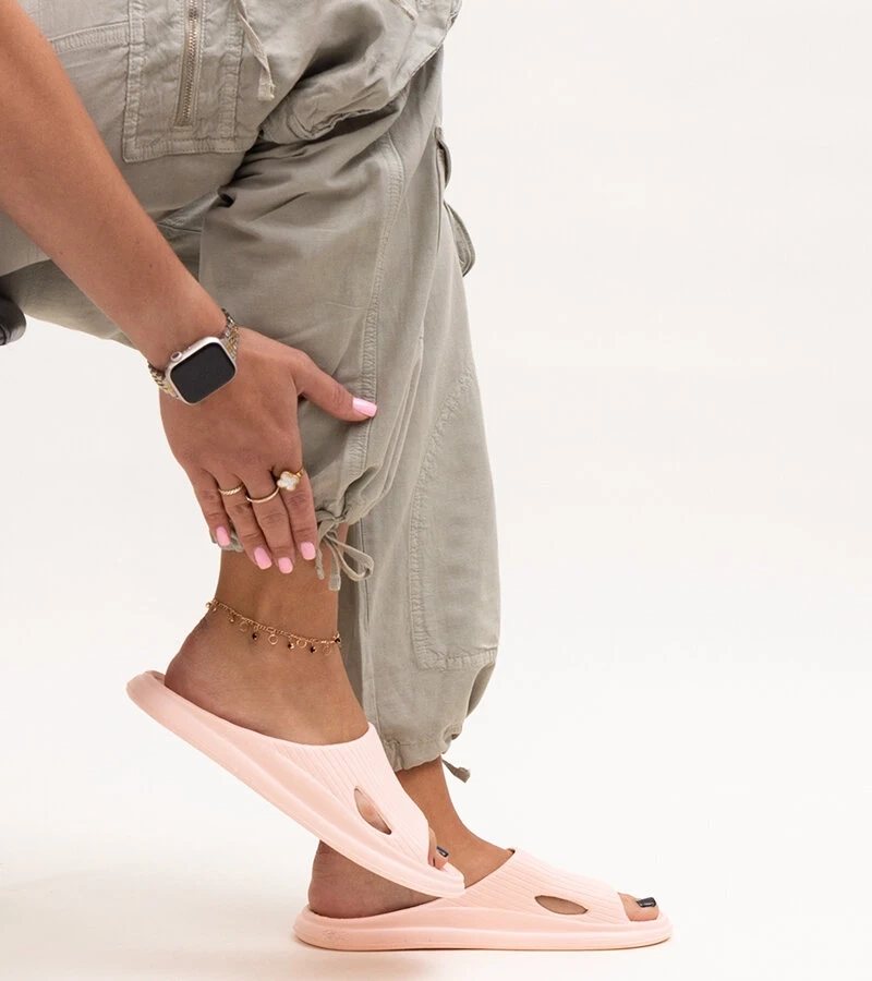 Różowe piankowe klapki Myrtile