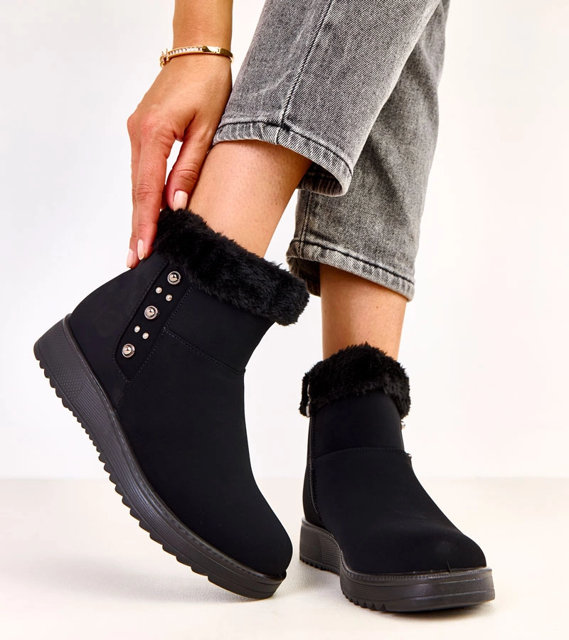 Czarne botki ocieplane z ekoskóry matowej Boliva