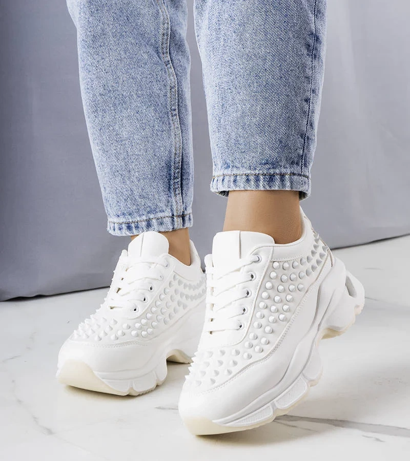 Białe sneakersy damskie Suzeta