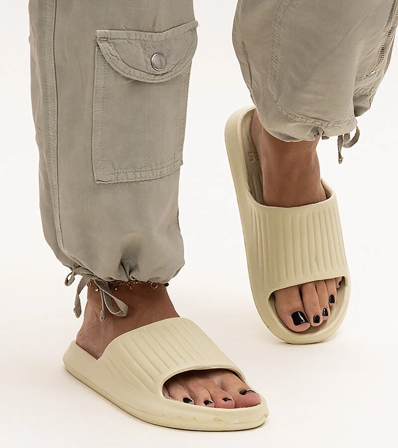 Zielone klapki piankowe Gilly