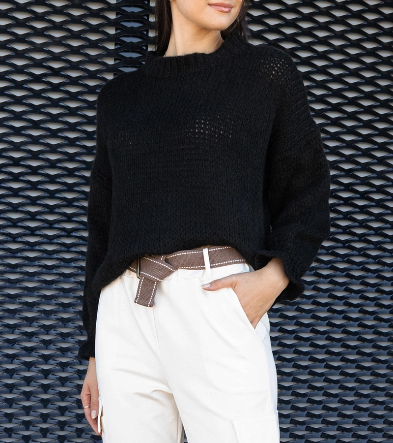 Czarny asymetryczny sweter oversize Castia