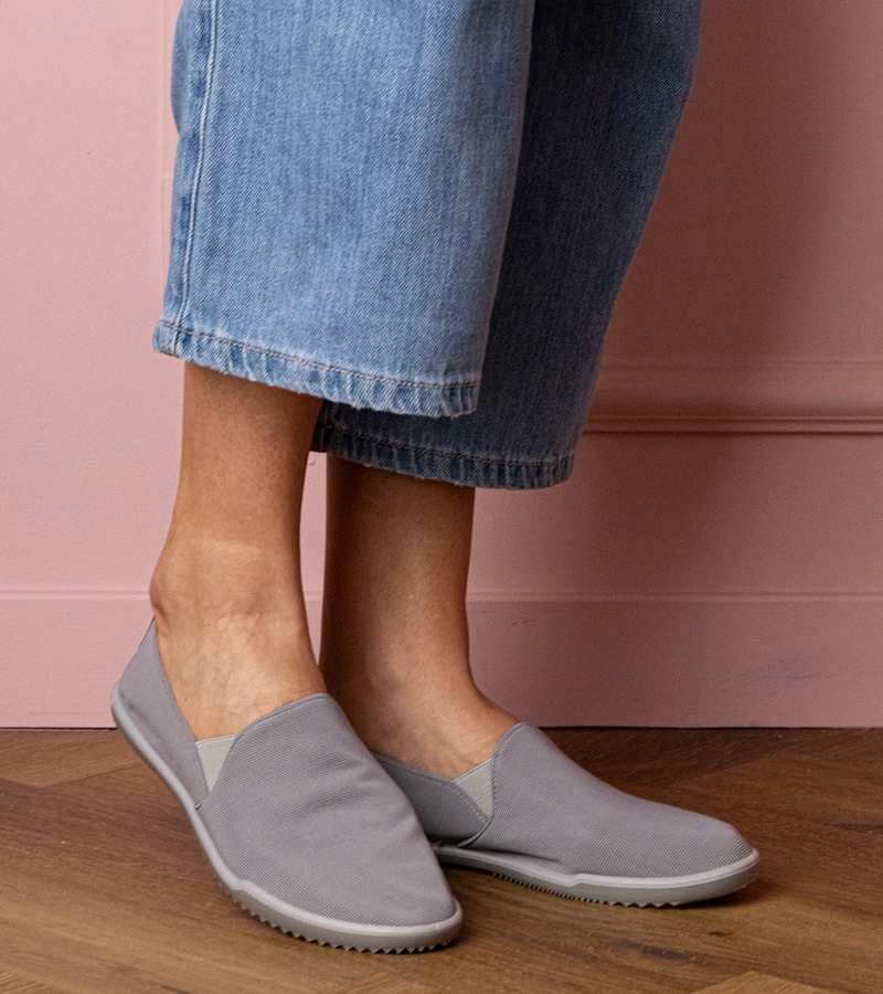 Szare damskie wsuwane tenisówki Kendi