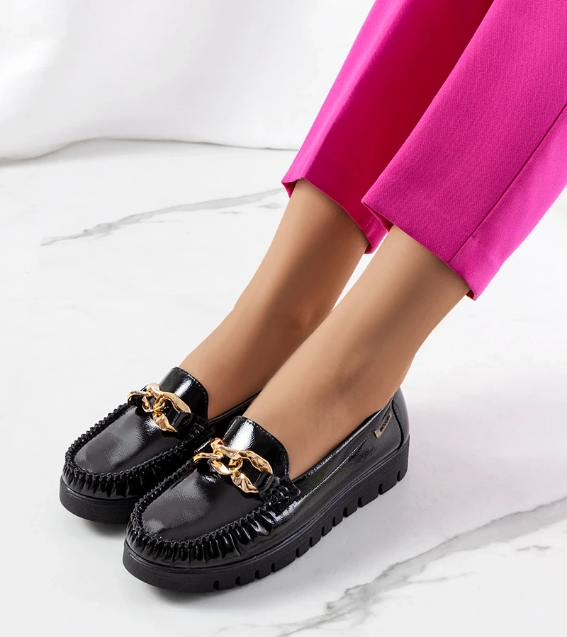 Czarne mokasyny na platformie Travessa