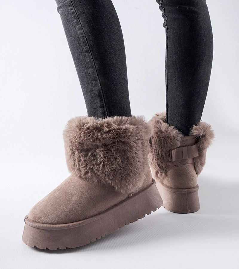 Fioletowe śniegowce zdobione futerkiem Adelfia