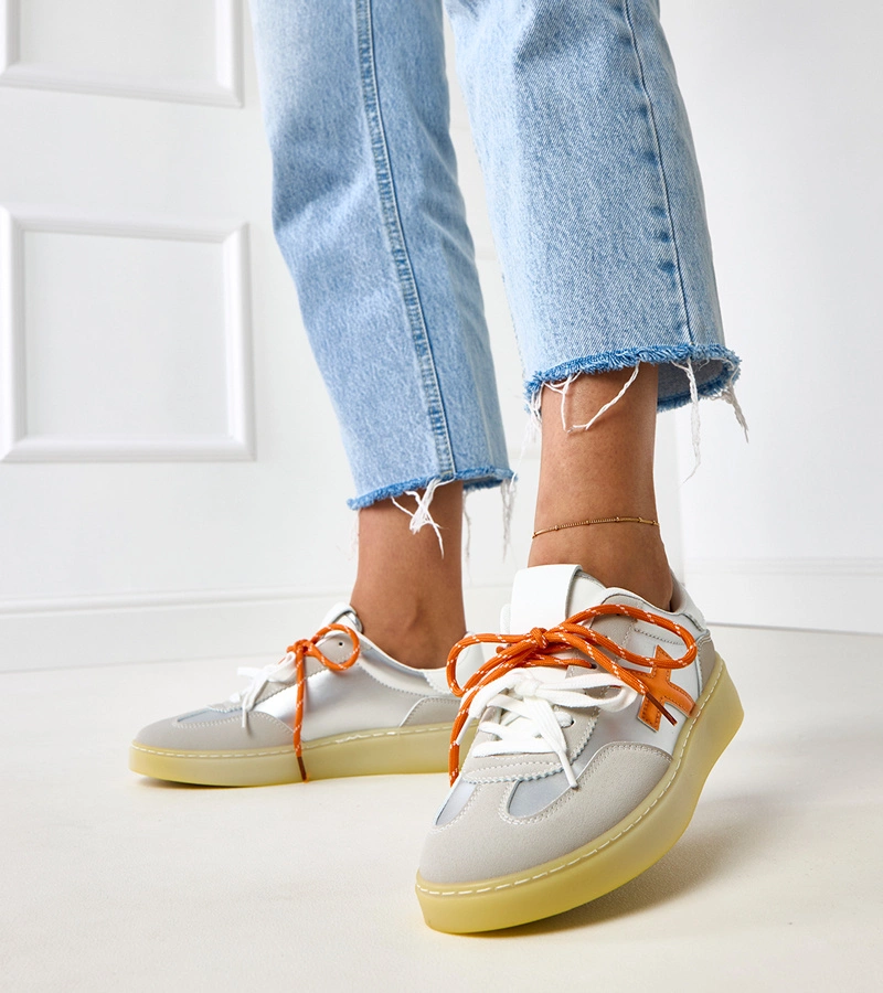 Srebrne sneakersy na platformie z pomarańczową wstawką Eriksen
