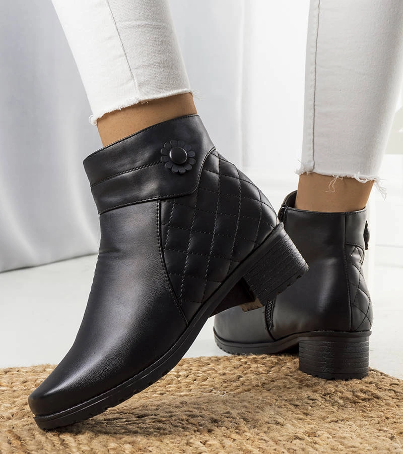 Czarne botki ocieplane Larry