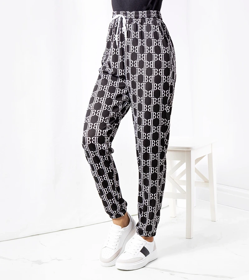 Czarne alladynki Waha