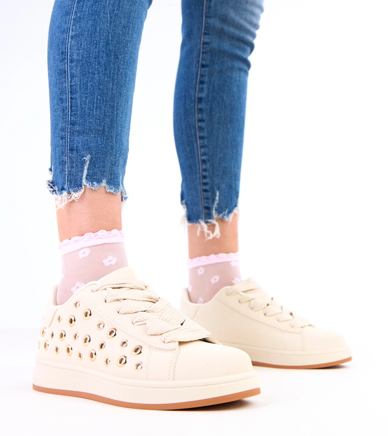 Beżowe sneakersy na platformie z nitami Adelis