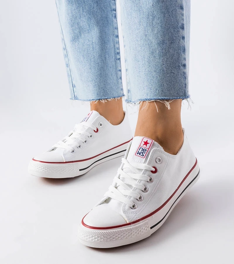 Białe materiałowe trampki Catherine