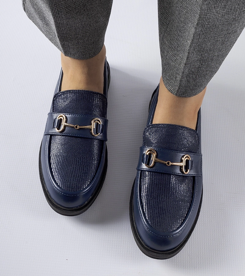 Granatowe mokasyny z klamerką Gennaro