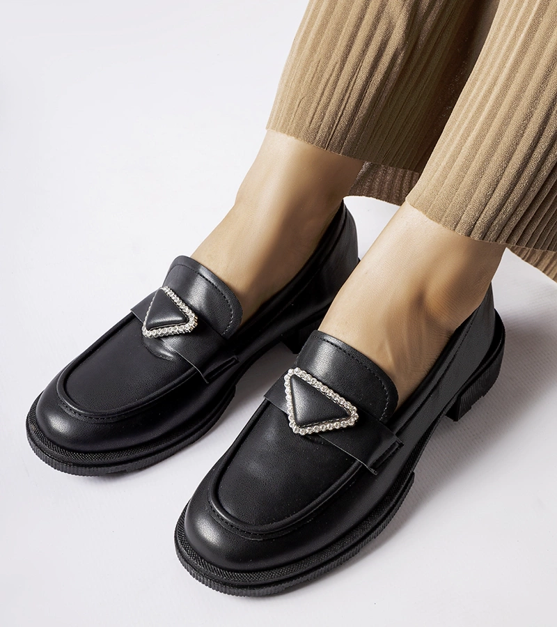 Czarne mokasyny zdobione cyrkoniami Marsilius