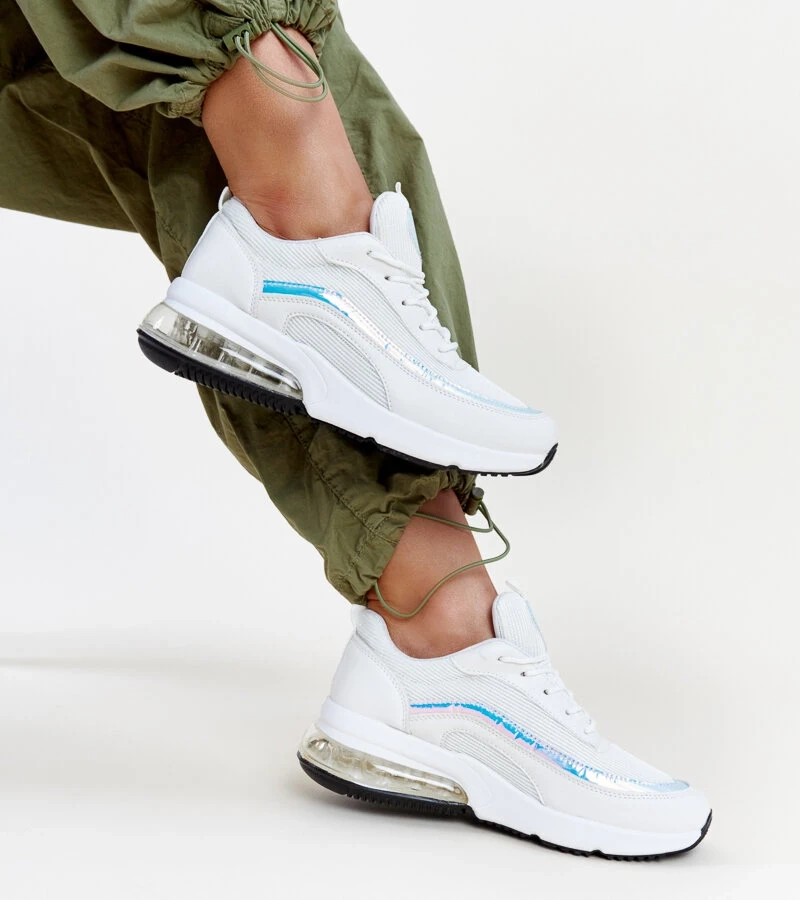 Białe sneakersy z hologramem Jelka